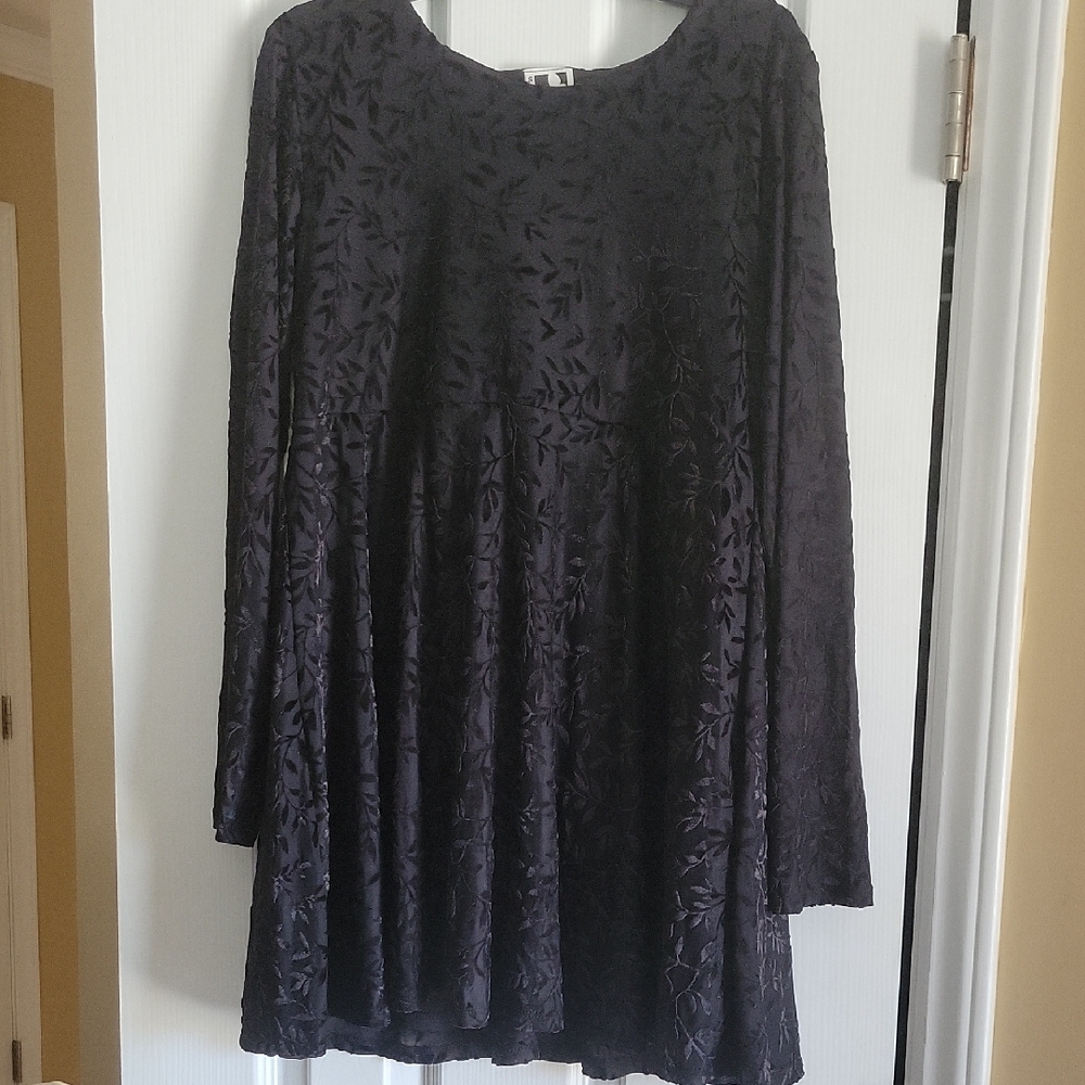 💋Black Embossed Dress👄